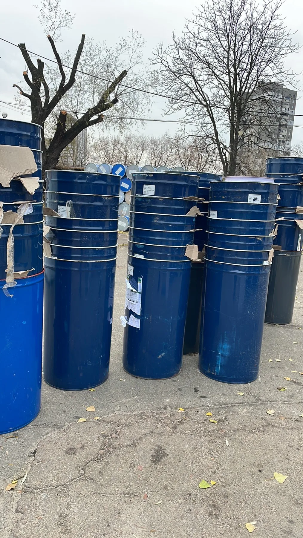 Діжка металева конічна без перфорації/з перфорацією 200 л (б/в)
